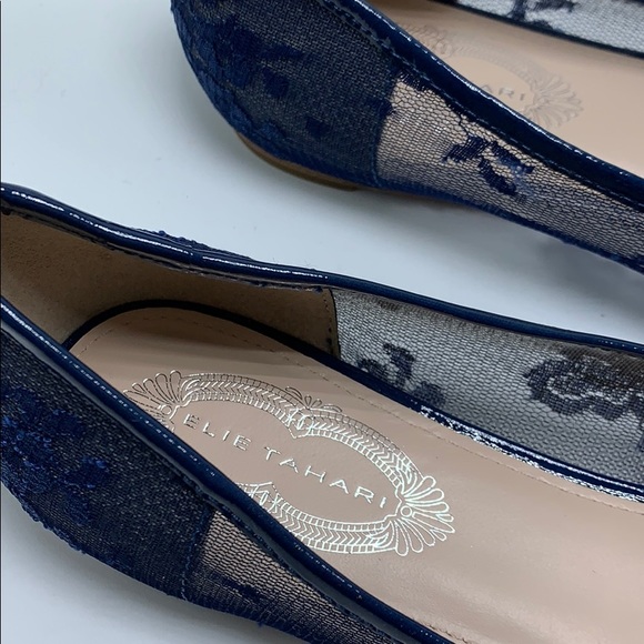 ❤️BRAND NEW ELIE TAHARI FLATS - Picture 9 of 9